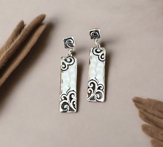 Amelia Earrings