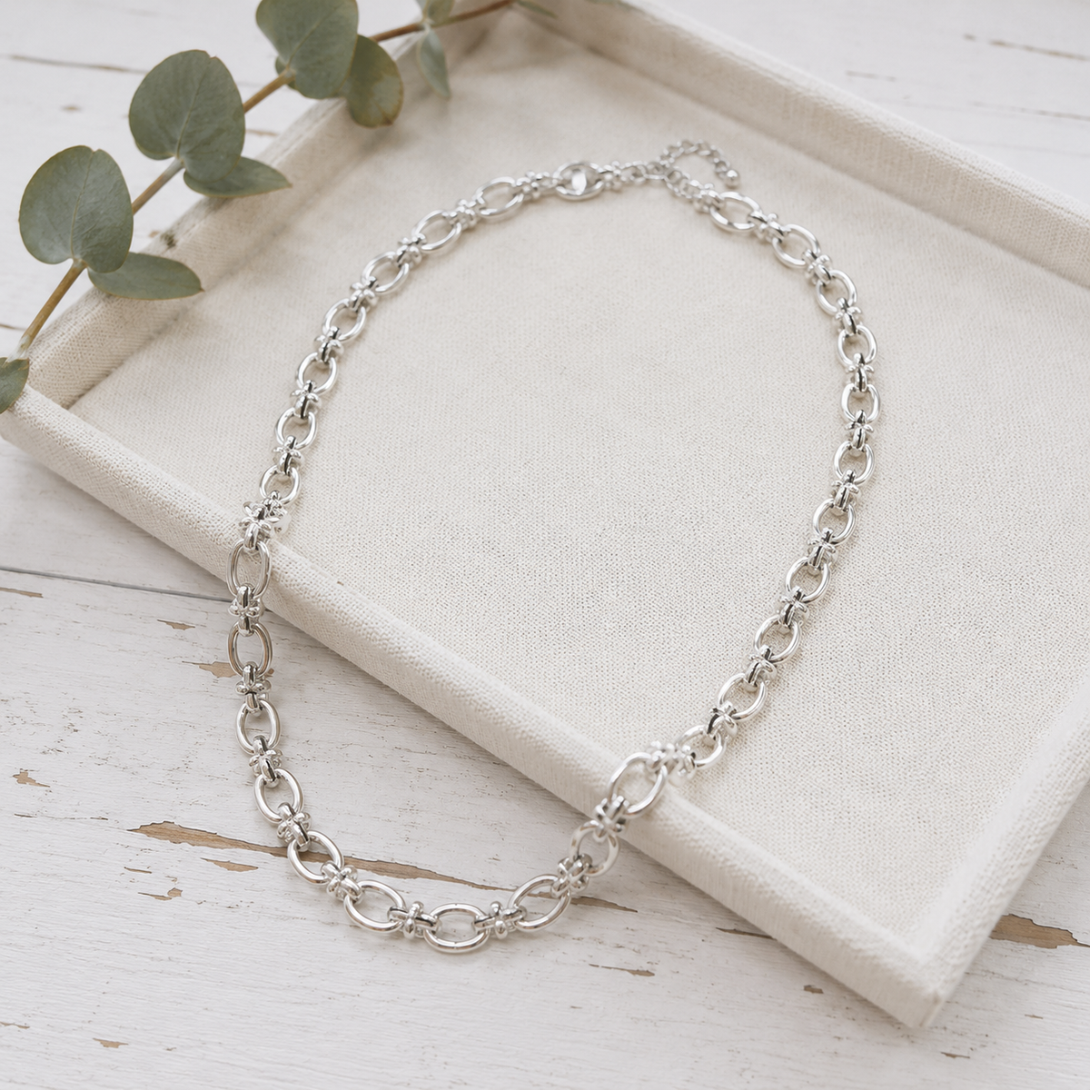 Varenna Signature Link Necklace