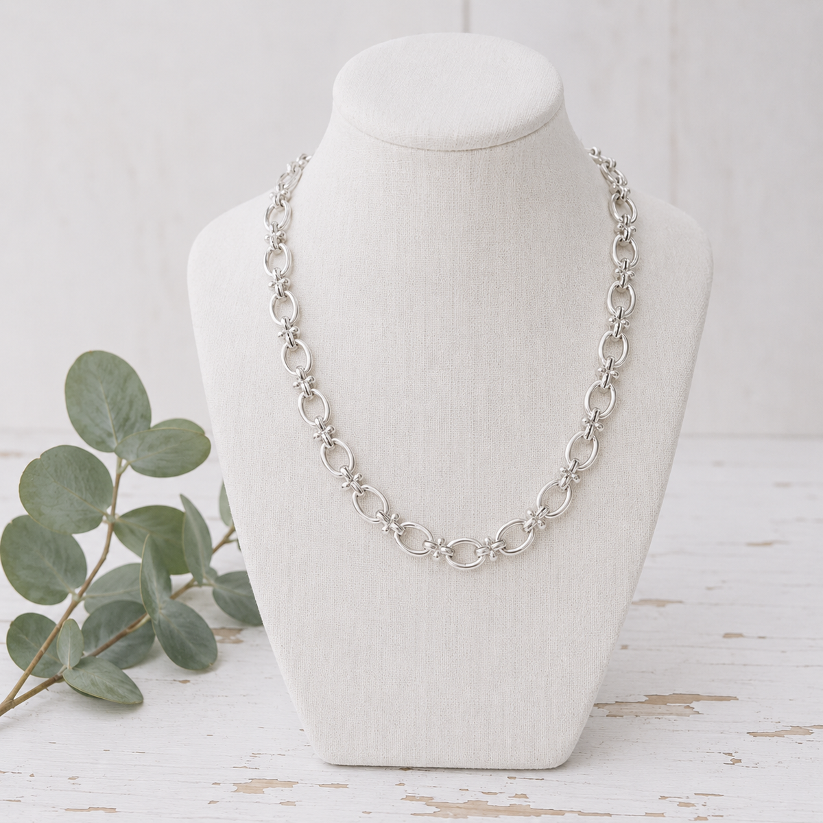 Varenna Signature Link Necklace