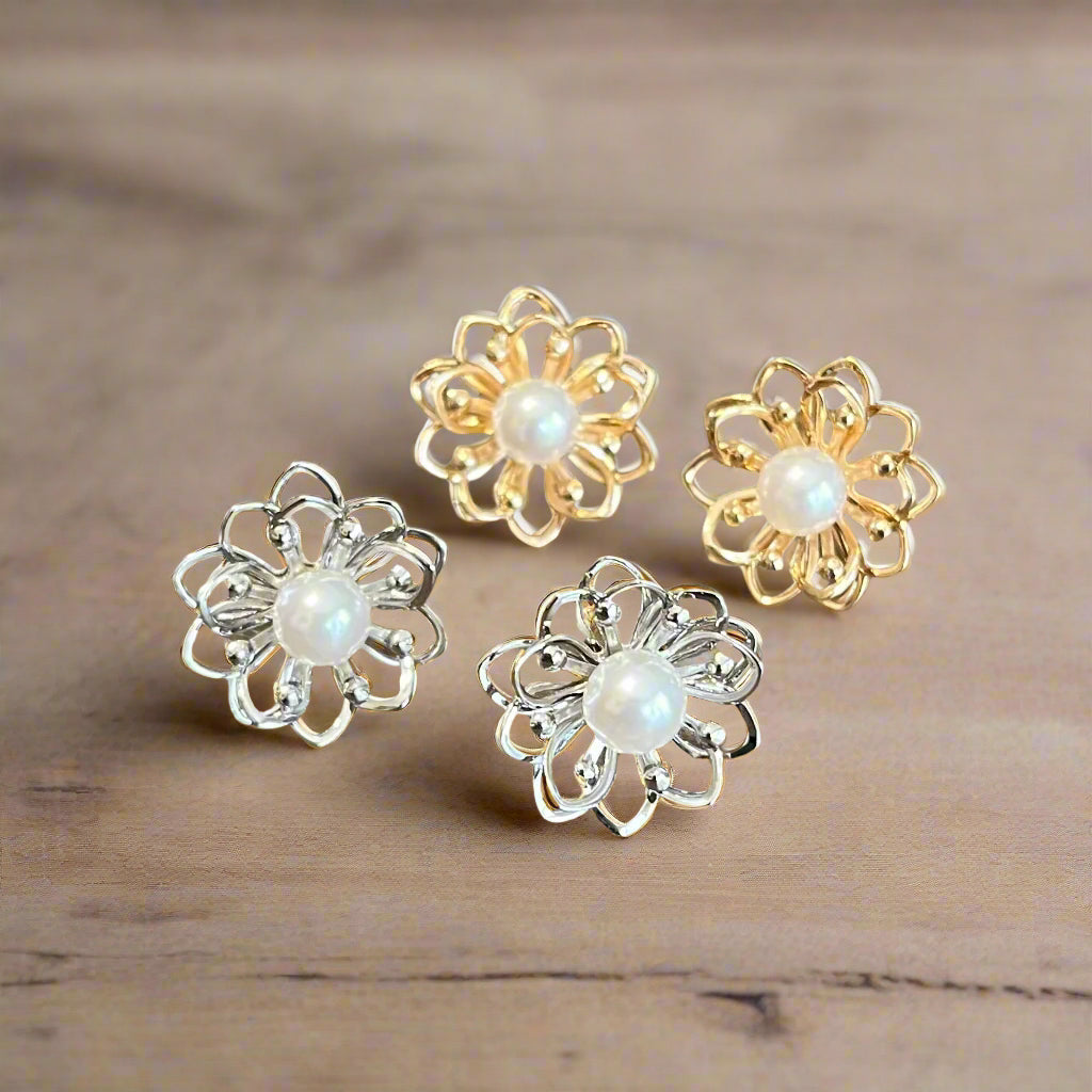 Double Layer Flora with Pearl Earrings